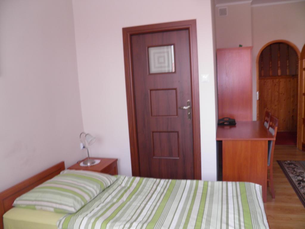 Pensjonat Zofia Demska Brzeg Quarto foto